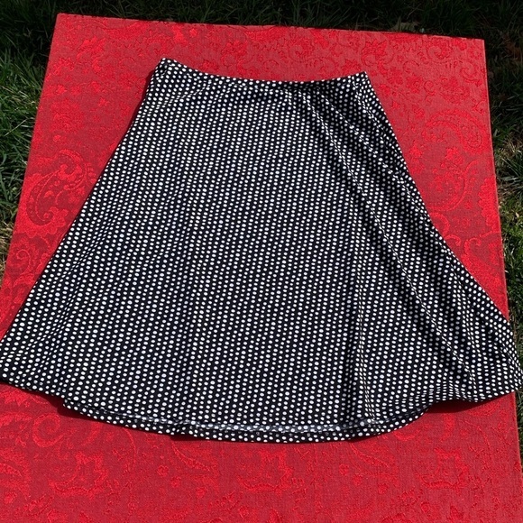 Amanda Smith Skirt Size Medium Black White Polka Dots Flared Vintage Spring - Picture 4 of 5